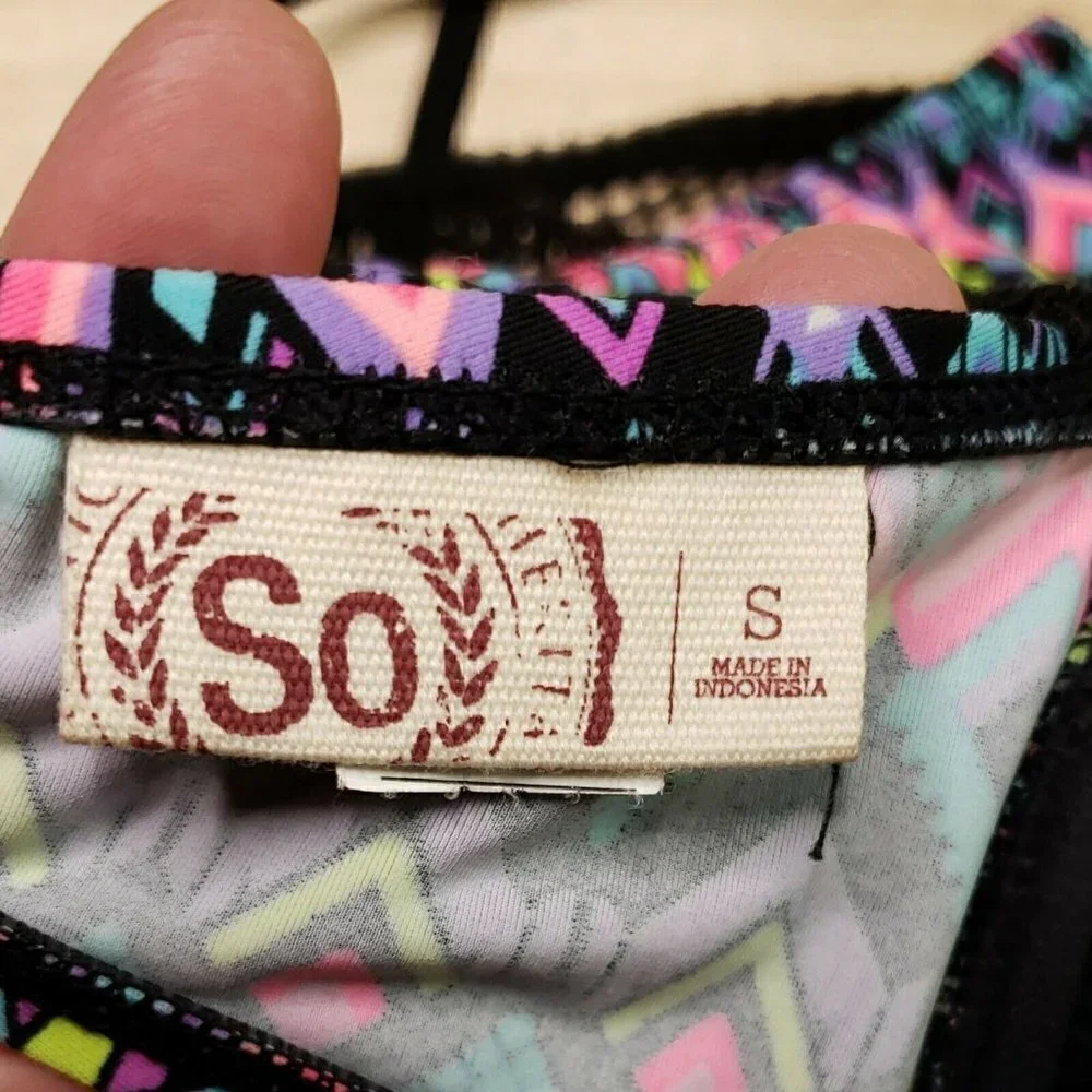 So Juniors NWT Halter Bikini Top Small